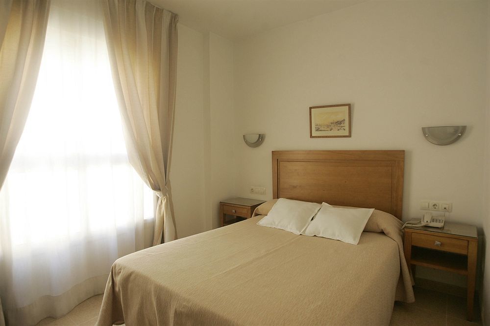 Hotel Goartin Malaga Ngoại thất bức ảnh