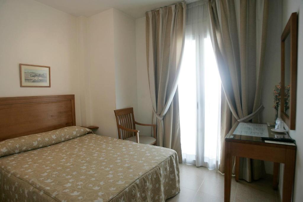 Hotel Goartin Malaga Phòng bức ảnh
