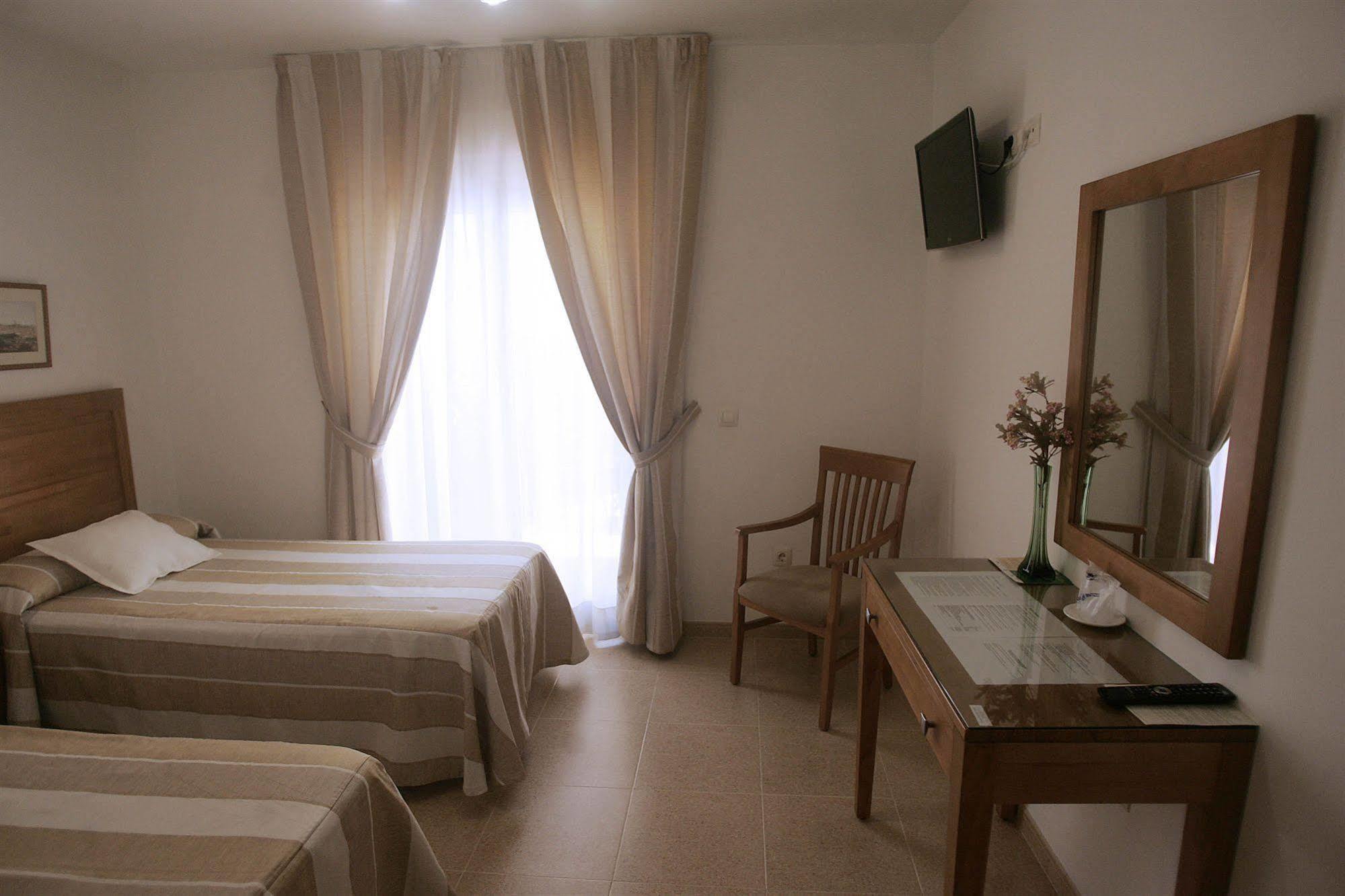 Hotel Goartin Malaga Ngoại thất bức ảnh