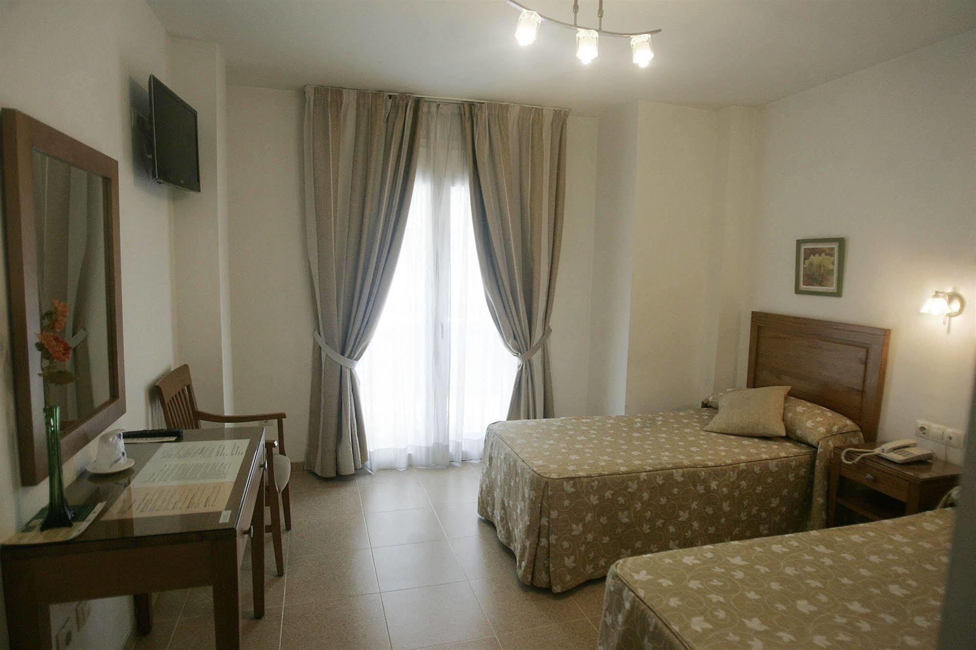 Hotel Goartin Malaga Ngoại thất bức ảnh