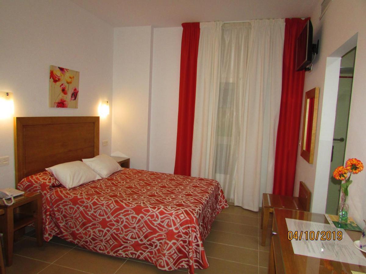 Hotel Goartin Malaga Ngoại thất bức ảnh